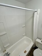 Anavada Inn & Suites Grande Prairie