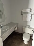 Anavada Inn & Suites Grande Prairie