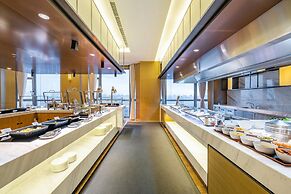 Holiday Inn Shanghai Huaxia by IHG