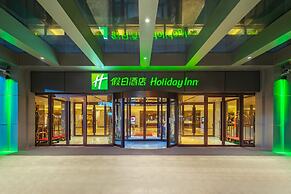 Holiday Inn Shanghai Huaxia by IHG
