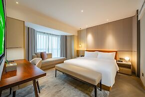 Holiday Inn Shanghai Huaxia by IHG