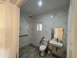 Stunning 4-bed Villa in Gros Islet, St Lucia