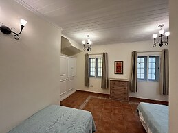 Stunning 4-bed Villa in Gros Islet, St Lucia