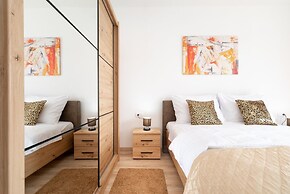 Apartments & Rooms Fisherman's Luck