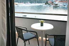 Apartments & Rooms Fisherman's Luck