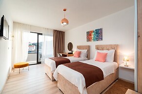 Apartments & Rooms Fisherman's Luck