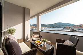 Apartments & Rooms Fisherman's Luck