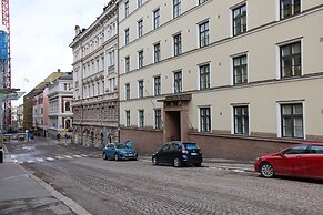 2ndhomes Cozy and Quiet 2BR Apartment