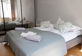 2ndhomes Charming 1BR Apartment w Sauna