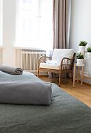 2ndhomes Charming 1BR Apartment w Sauna