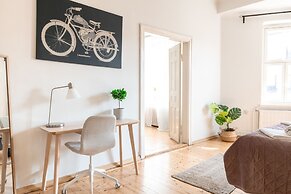 2ndhomes Spacious & Cozy 1BR Home