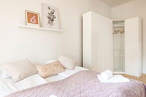 2ndhomes Spacious & Cozy 1BR Home