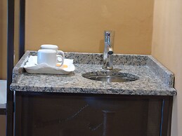 Bella Luna Posada & Suite