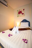 Rico's Patong Residence