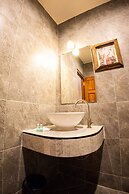 Rico's Patong Residence