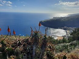 Sunny Beach Machico Apartment