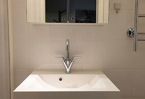 2ndhomes Modern 1BR Home in Ullanlinna