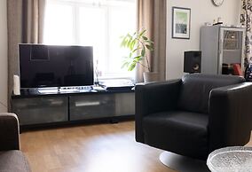 2ndhomes Beautiful 94m2 2BR Home w Sauna