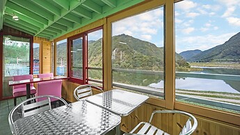 Yeongwol Gangeulpumeunsoo Pension