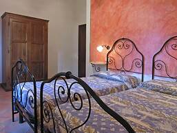 Sunflower apt With Shared Pool Family fun