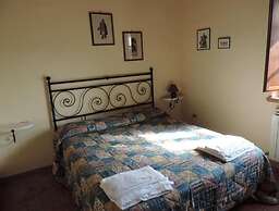 Sunflower apt With Shared Pool Family fun