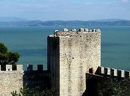 Sunflower apt With Shared Pool Family fun