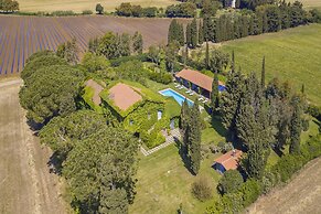 Casale Teresa in Tarquinia