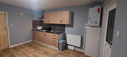 2 Bedrooms Apartment in Main Street Mexborough