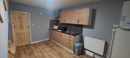 2 Bedrooms Apartment in Main Street Mexborough