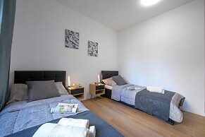 Boutique Apartment 1