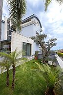 Zaffiro Lavico rooms Etna nature sea