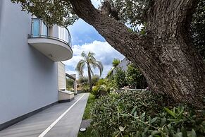 Zaffiro Lavico rooms Etna nature sea