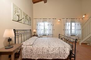 Ginepro Grillo in Camaiore