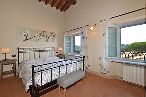 Ginepro Grillo in Camaiore