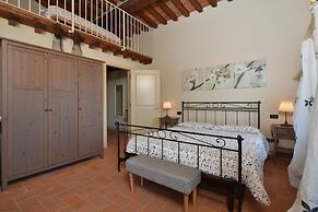 Ginepro Grillo in Camaiore