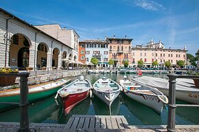 Vistalago Green Residence 100m From Lake