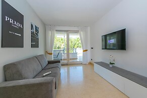 Rivoltella Apt With Pool 600m From Lake