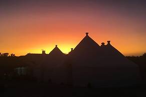 La Casa Sulla Roccia Trulli Pool