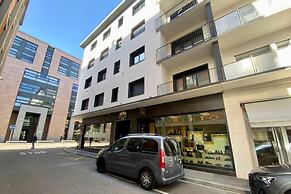 Boutique Apartment 5