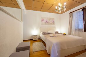 Chiara s Home in Pregassona Lugano