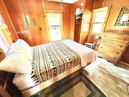 Adirondack Lake Cabins