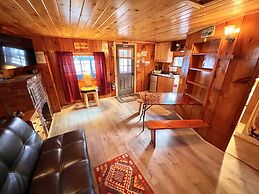 Adirondack Lake Cabins