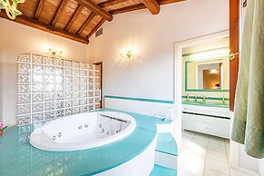 Pool Villa Angela Whirlpool