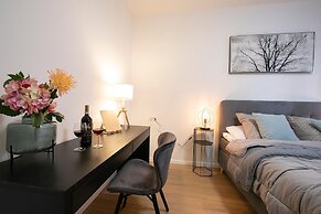 Boutique Apartment 2