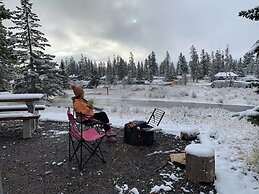 Mountain View 1 BR - Full Kitchen-BBQ-AC