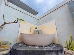 Innora Jungle Resort and Spa