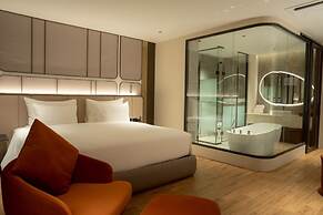 RICHMANN RESORT HOTEL HATYAI