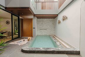 RICHMANN RESORT HOTEL HATYAI