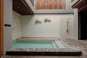 RICHMANN RESORT HOTEL HATYAI