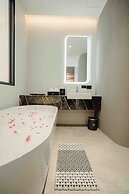 RICHMANN RESORT HOTEL HATYAI